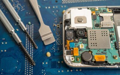 The Pros and Cons of Repairing vs. Upgrading Your Device